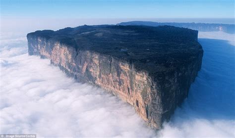 Tabletop Mountains or Tepuis of Venezuela | Amusing Planet