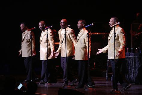 The Temptations: “All The Time” Tour at Chicago Theatre - Chicago ...