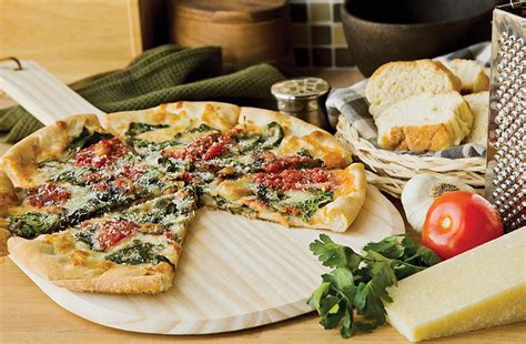 Pizza Paddle - Wood – The Seasoned Gourmet