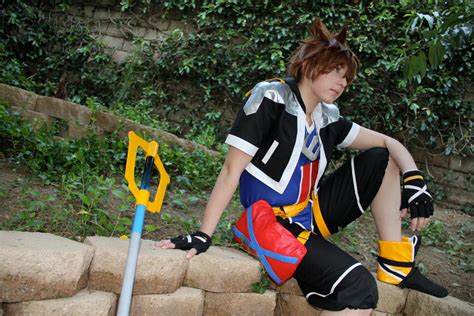 Sora cosplay by OurLivingLegacy on DeviantArt