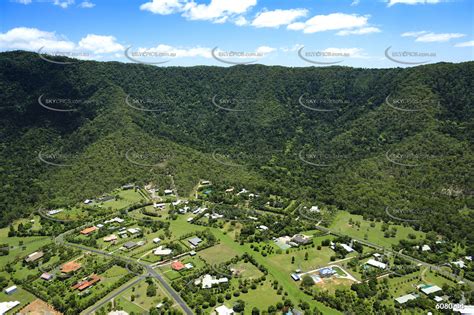 Aerial Photo Kewarra Beach QLD Aerial Photography