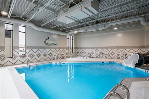 Wyndham Garden Winnipeg Airport Pool: Pictures & Reviews - Tripadvisor