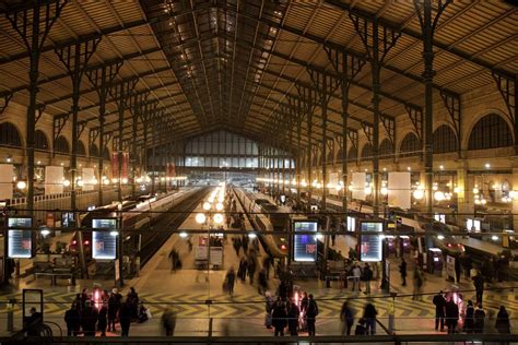 Guide to Major Train Stations in Paris
