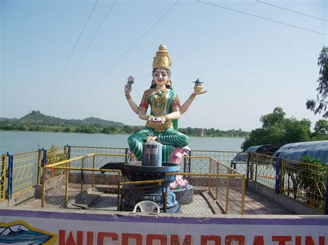 Gnana Saraswati Temple, Basara ~ Top Destinations in India