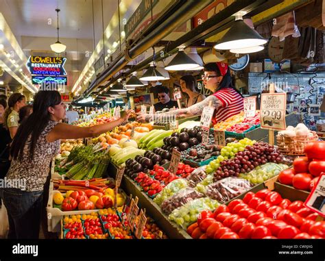 Pike Place Market, Seattle, USA Stock Photo - Alamy