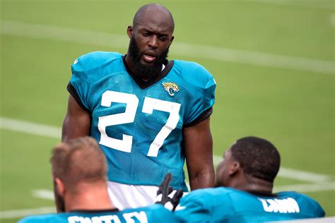 Leonard Fournette shockingly released by Jaguars