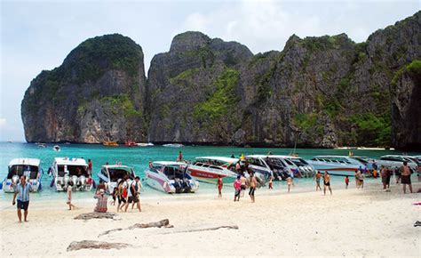 Travel by Photo - Phi-Phi Island, Thailand (Part 2/2)