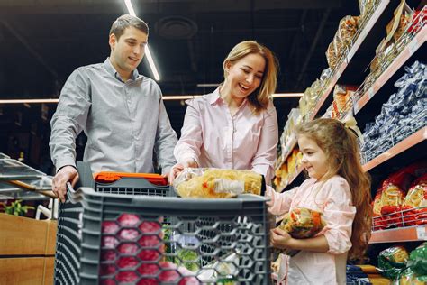 SNAP benefits are rising for millions of Americans, thanks to a long-overdue ‘Thrifty Food Plan ...