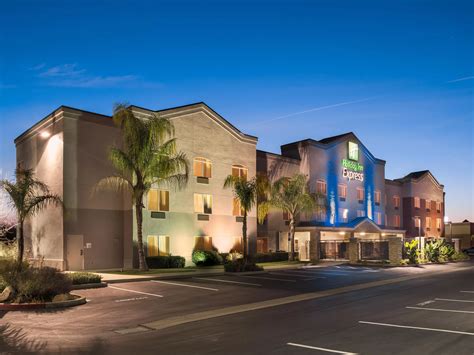 Holiday Inn Express Rocklin - Galleria Area - Hotel Reviews & Photos