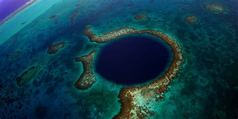 The Blue Hole | Best Places to Scuba Dive | Travel Belize