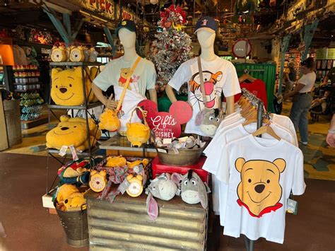 More Nostalgic 1990s-Style Winnie the Pooh Merchandise Arrives at Walt Disney World Featuring ...