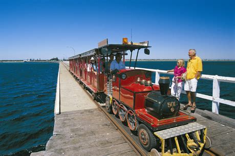 Full-Day Busselton Jetty, Train Ride & Underwater Observatory - Aussie ...