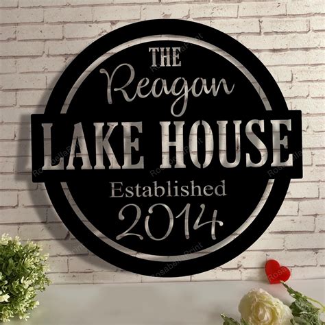 Personalized Lake House Metal Sign, Family Name Lake House Metal Sign ...