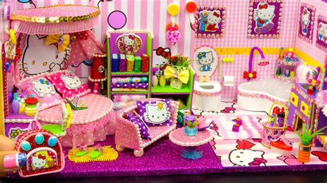 Diy Miniature Hello Kitty Dollhouse Bedroom And Bathroom - Bathroom Poster