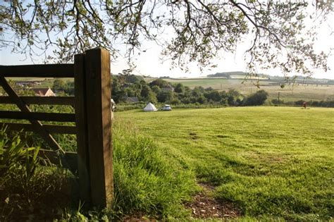 camping on the Isle of Wight: Stoats Farm & the needles | Journal