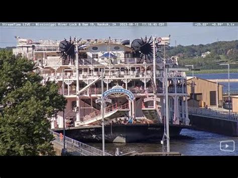 Mississippi River Cruise Boats in 2023 at Keokuk! - YouTube