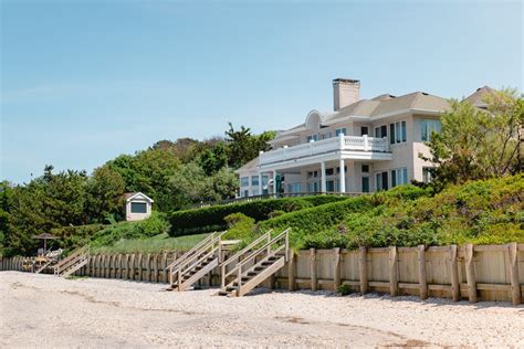 Hampton Bays Guide: Real Estate, Beaches, Restaurants | Out East