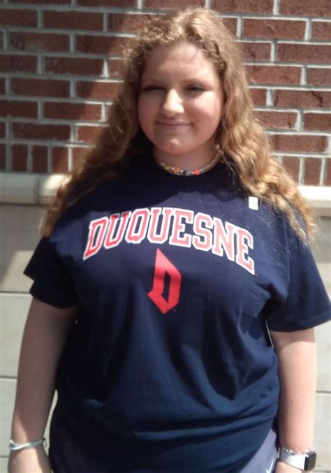 Rally Duquesne Dukes Navy Blue Arch Mascot Short Sleeve T Shirt | Navy blue tee, Short sleeve ...