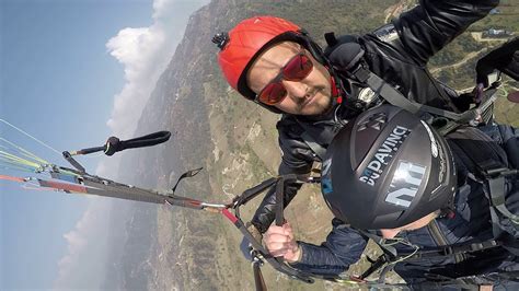 Paragliding Acrobatics Pokhara, Nepal - YouTube