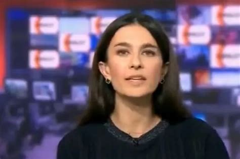 BBC presenter apologises after incorrectly reporting the Queen had died ...