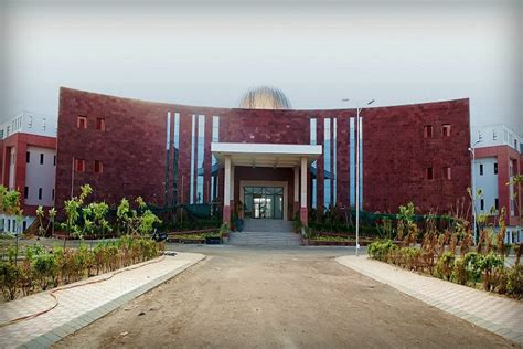 Poornima University (PU) Jaipur: Admission, Fees, Courses, Placements ...