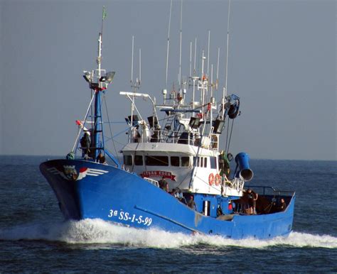 Fotoafición Román: Barcos de pesca