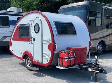 15 Best Small Campers: Ultimate Buying Guide | Camping World RV Sales