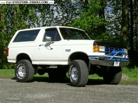 Ford Bronco 4x4:picture # 4 , reviews, news, specs, buy car