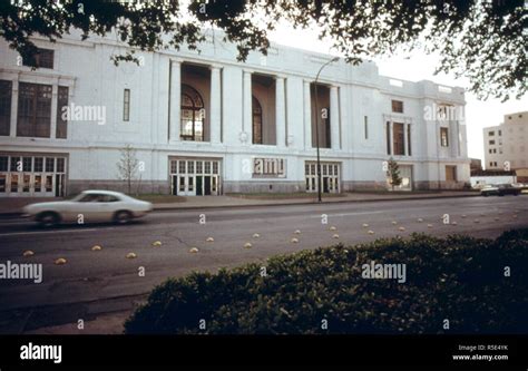 1970s dallas train station hi-res stock photography and images - Alamy