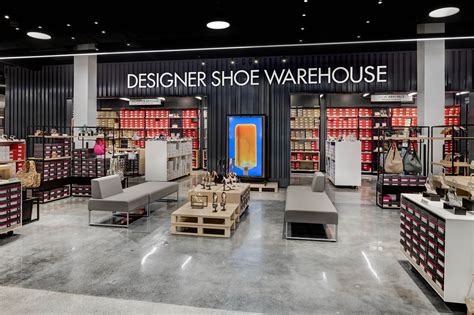 Designer Shoe Warehouse - NELSON Worldwide