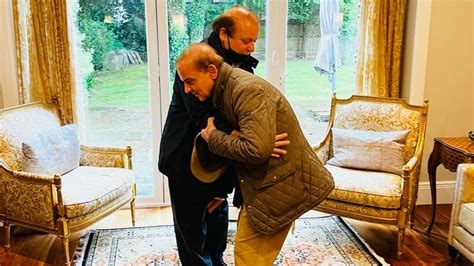 Watch: Pakistan PM Shehbaz meets brother Nawaz Sharif in London | World News - Hindustan Times