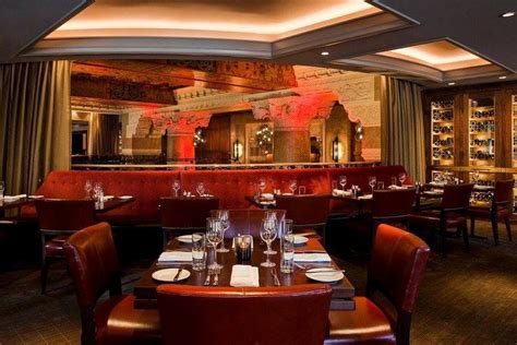 Michael Jordan's Steakhouse: Chicago Restaurants Review - 10Best Experts and Tourist Reviews