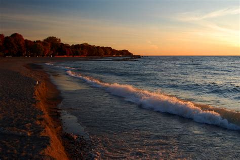 File:Waves on the Beach.jpg - Wikipedia, the free encyclopedia