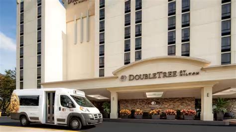 DoubleTree PHL Airport Parking at Philadelphia Airport, PHL