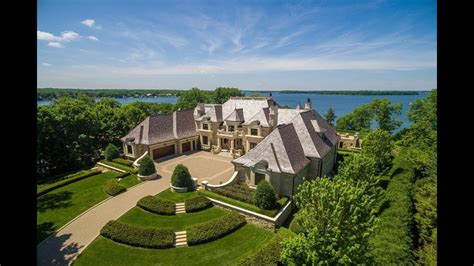 Spectacular Waterfront Masterpiece in Deephaven, Minnesota | Sotheby's I... | Sothebys ...