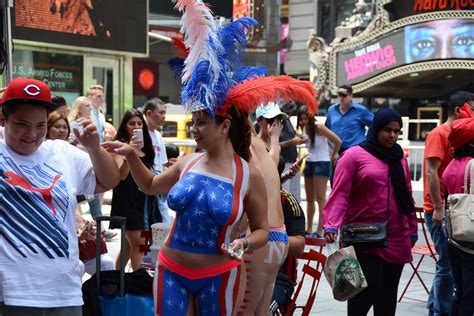 Women In Times Square In NYC Wearing Only Body Paint Appro… | Flickr