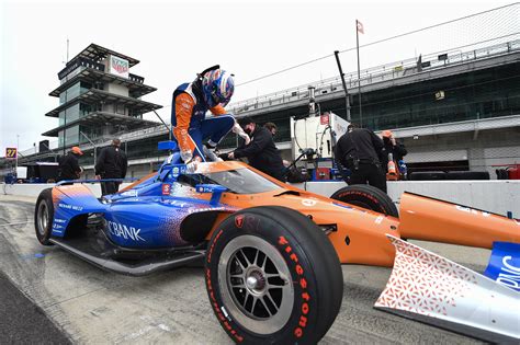 IndyCar Drivers Test At IMS In Push For Hybrid Cars By 2023 - 93.1FM WIBC