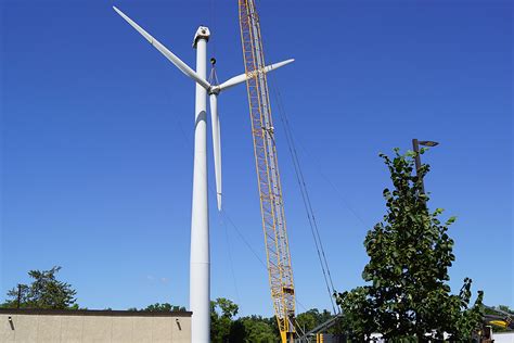 St. Cloud VA Wind Turbine Comes Down [GALLERY]