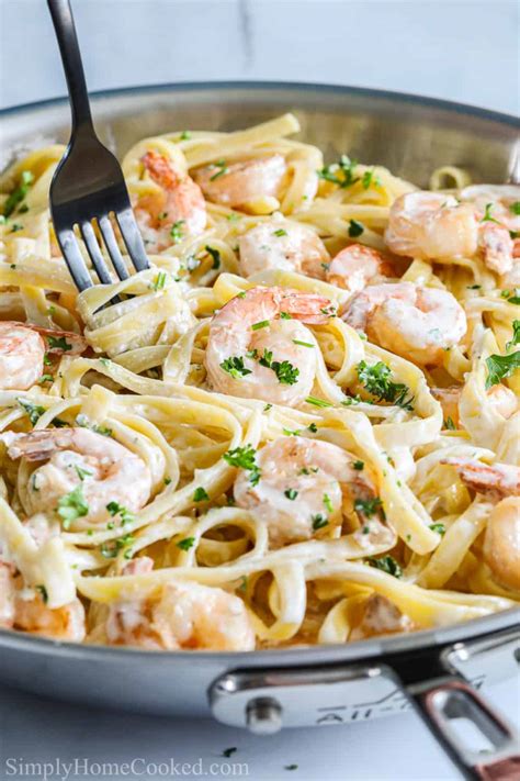 Shrimp Alfredo With Cream Cheese And Broccoli / Skinny Garlic Shrimp ...