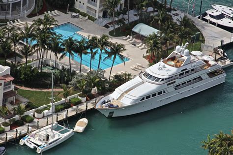 Sunset Harbour Yacht Club in Miami Beach, FL, United States - Marina ...