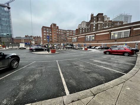 Work starts to improve traffic flow at Leeds station car park