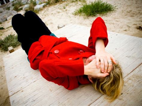 Fainting: Causes, Prevention and Recovery - Indiatimes.com