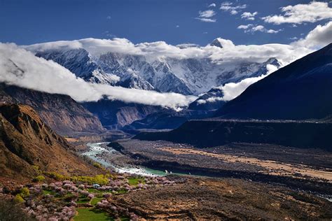 Yarlung Tsangpo River