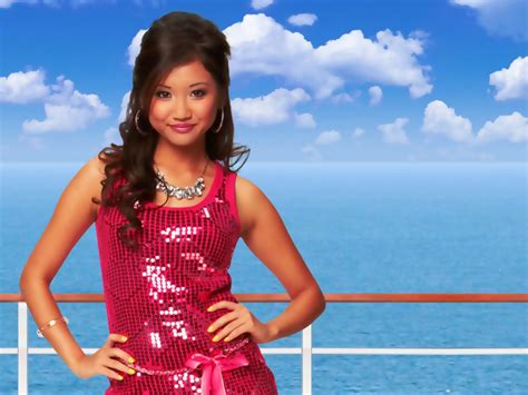 Brenda Song as London Tipton in The Suite Life on Deck Pic - Image of ...