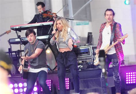 The Band Perry Picture 180 - The Band Perry Performing Live on NBC's ...