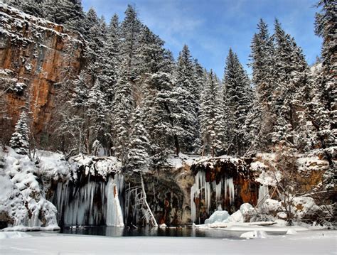 Hanging Lake Trail: How NOT to Hike It During the Winter