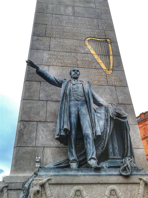 Parnell Monument, O'Connell Street, Dublin.