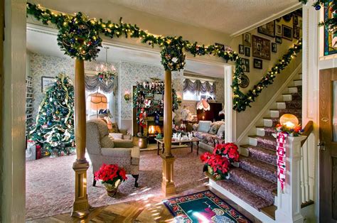 Top 50 Christmas House Decorations Inside - Home Decor Ideas UK