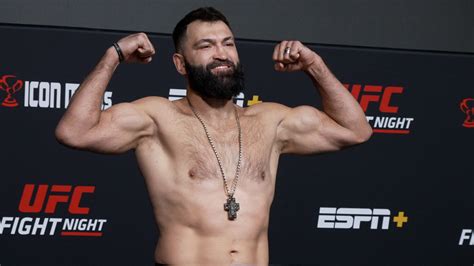 UFC Fight Night 213 – Andrei Arlovski weigh-in highlight | MMA Junkie