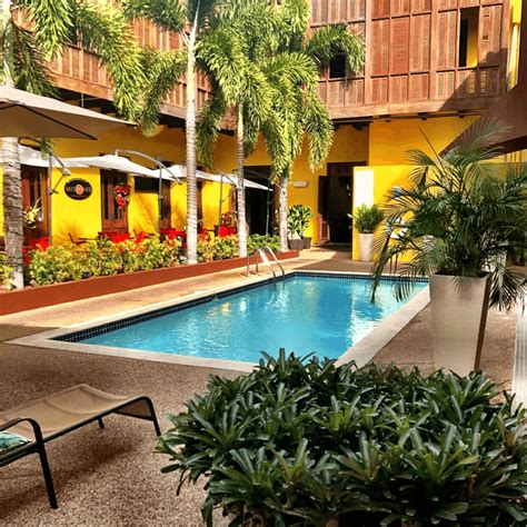 Ponce Plaza - Starting at $125 - Vuelta Puerto Rico